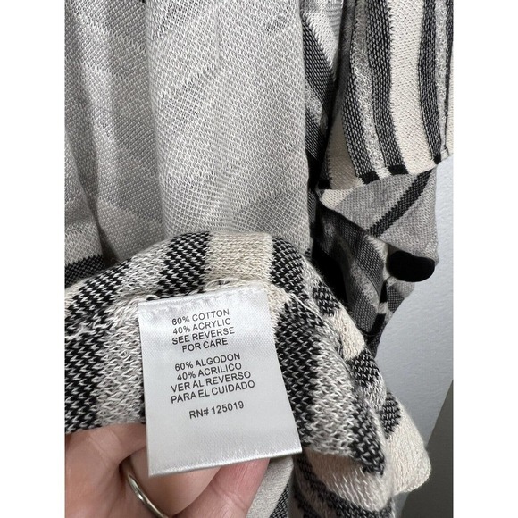 Joseph A Sweater Knit Shawl Poncho Cape Wrap - Picture 4 of 6